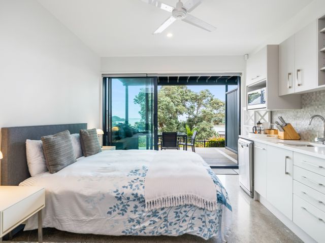 Bayview Corner Suite (Unit 2) - Paihia Unit - 1115903 - photo 3