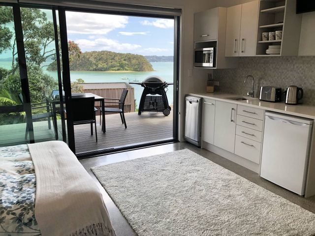 Bayview Corner Suite (Unit 2) - Paihia Unit - 1115903 - photo 4