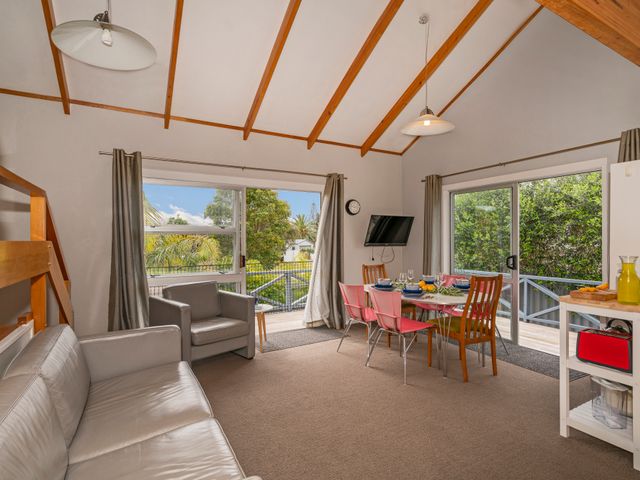 Pauanui Beach Therapy - Pauanui Holiday Home - 1121018 - photo 3