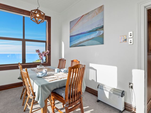 The Professor's Beach House - Brighton Home - 1121720 - photo 5