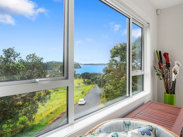Pohutukawa Paradise - Martins Bay Holiday Home - 1122930 - photo 4