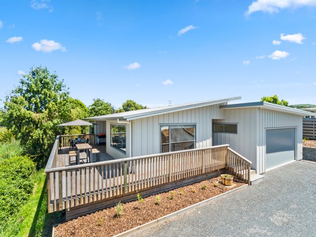 Fantail Haven - Kinloch Holiday Home - 1124595 - photo 1