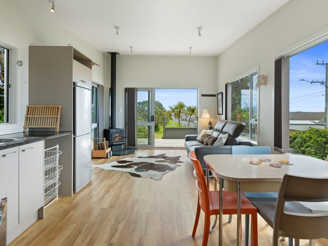 The Fritz - New Plymouth Holiday Home - 1124747 - photo 3