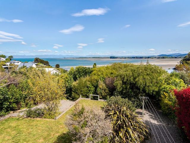 Emily's Beach House - Kaiteriteri Holiday Home - 1124996 - photo 2