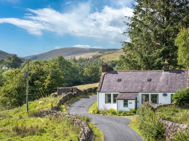 Auchenbrack Cottages