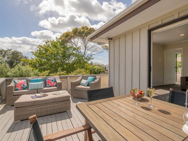Purely Pauanui - Pauanui Holiday Home - 1125157 - photo 3