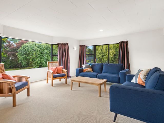 Regent Retreat – Martinborough Holiday Home - 1125162 - photo 4