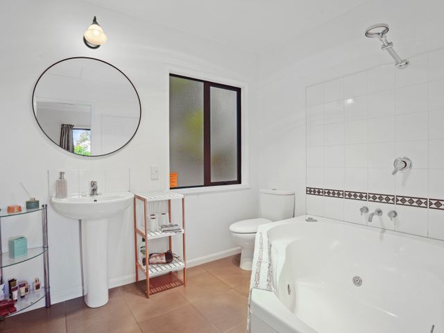 Bushside Cottage - Akaroa Holiday Home - 1125662 - photo 3