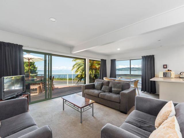 Lakeside Terrace – Taupo Holiday Home - 1126872 - photo 3