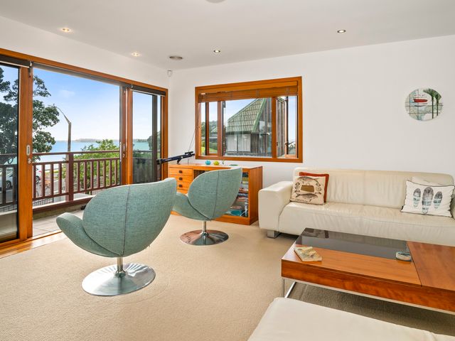 Remarkable Red Beach - Red Beach Holiday Home - 1127281 - photo 5