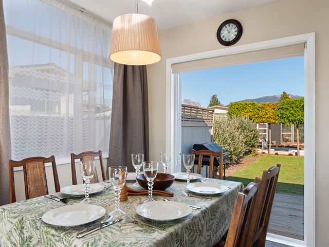 The Orchard House - Turangi Holiday Home - 1128469 - photo 4