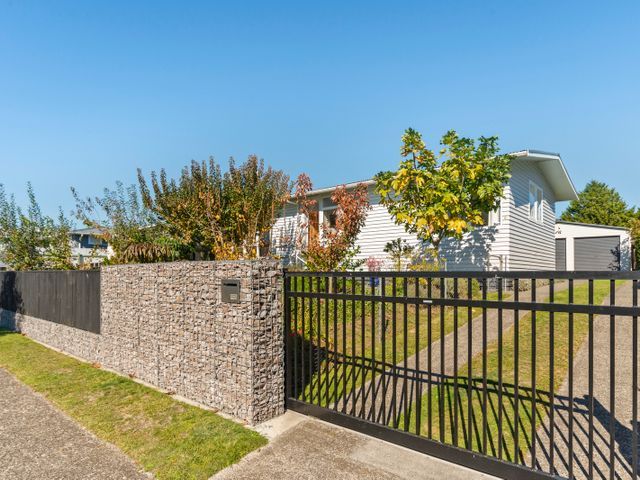 The Orchard House - Turangi Holiday Home - 1128469 - photo 2