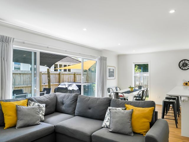 Contemporary Comfort – Masterton Holiday Home - 1128547 - photo 5