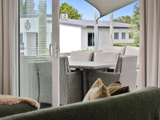 Masters Manor - Mangakino Holiday Home - 1128798 - photo 4