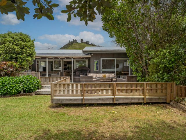 Kon Tiki Retreat - Whiritoa Beach Holiday Home - 1128801 - photo 3