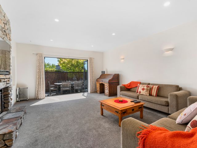 Heritage Villa 10 - Wanaka Holiday Home - 1128949 - photo 4