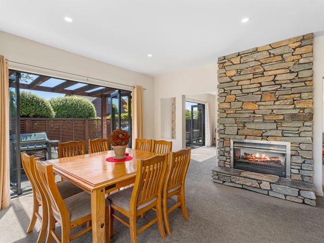 Heritage Villa 10 - Wanaka Holiday Home - 1128949 - photo 5