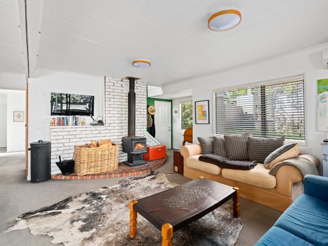 Kings Drive - Wanaka Holiday Home - 1128952 - photo 4