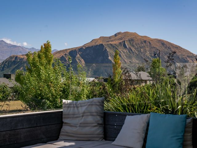 Lake Vista Retreat - Wanaka Holiday Home - 1128953 - photo 3