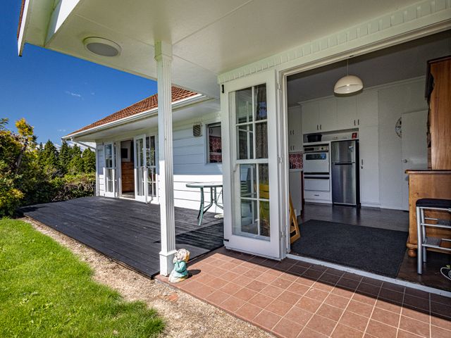 Grand Lodge - Ohakune Holiday Home - 1129577 - photo 3