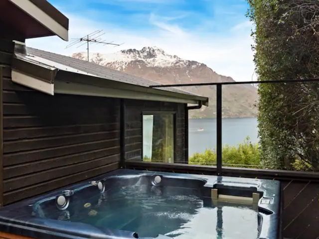 The Alpine - Queenstown Holiday Home - 1131262 - photo 3