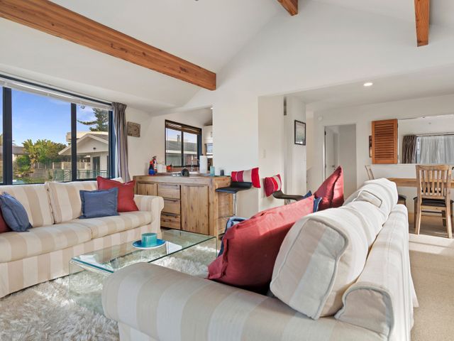 La Maison Ocean - Mount Maunganui Holiday Home - 1133345 - photo 5
