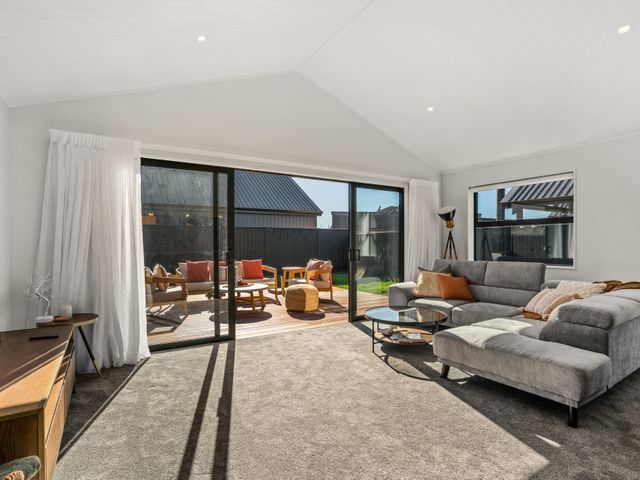 Wooing Retreat - Cromwell Holiday Home - 1134446 - photo 3