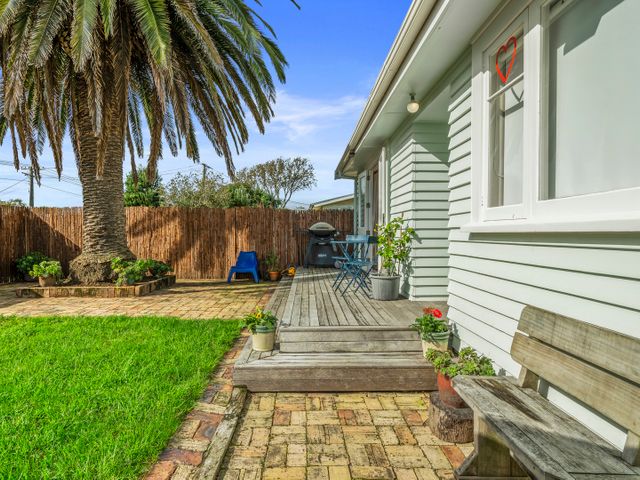 The Remodelling Room - Mount Maunganui Cottage - 1135129 - photo 4