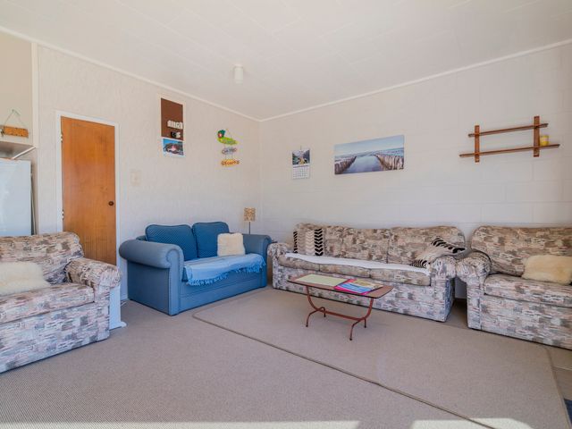 Location Plus - Whangamata Holiday Home - 1137573 - photo 4