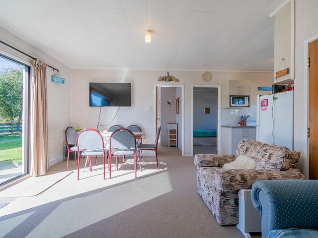 Location Plus - Whangamata Holiday Home - 1137573 - photo 5