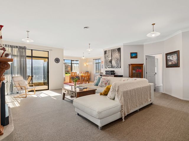 Selmes Sanctuary - Blenheim Holiday Home - 1137653 - photo 3