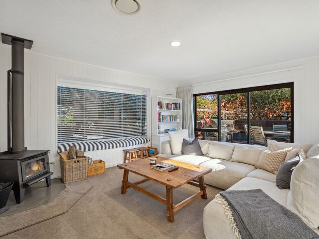 Frankton Favourite - Queenstown Holiday Home - 1138025 - photo 4