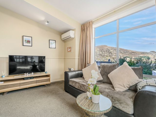 Scenic Peaks - Queenstown Holiday Apartment - 1138153 - photo 2