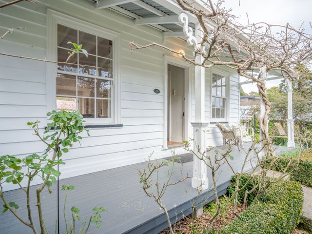 Libeau Cottage - Akaroa Holiday Home - 1142407 - photo 3