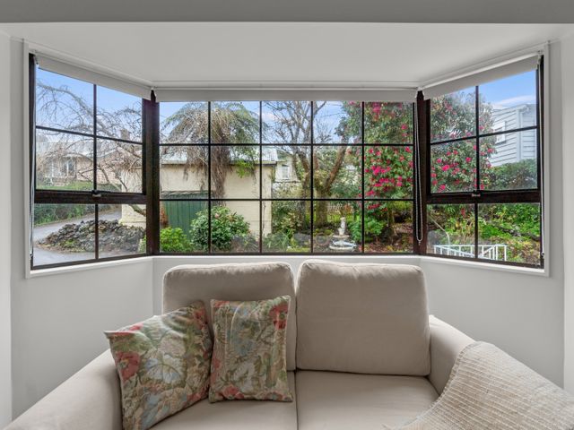 Central Comforts - Mount Eden Holiday Home - 1142845 - photo 3