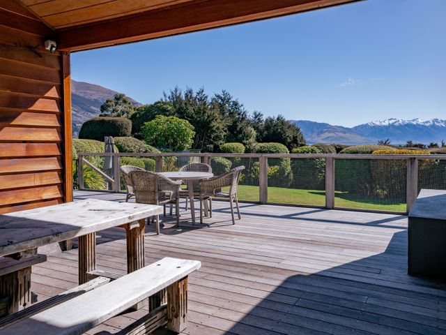 Hāwea Lakehouse - Lake Hāwea Holiday Home - 1143112 - photo 5