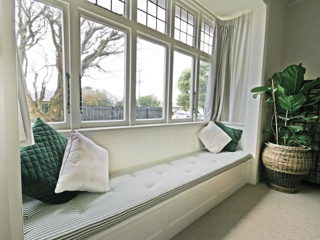 Pohutukawa House - New Plymouth Holiday Home - 1143935 - photo 3