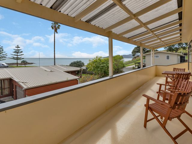 Seaside on Stratford - Cable Bay Holiday Home - 1144085 - photo 4