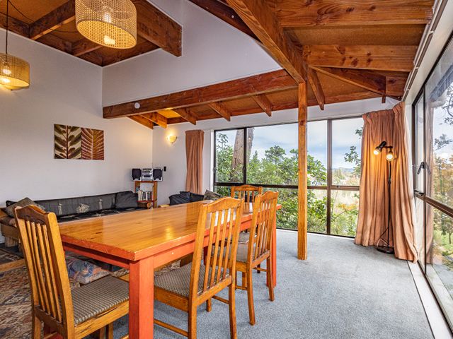 Mangawhero Tree House - Ohakune Holiday Home - 1144170 - photo 5