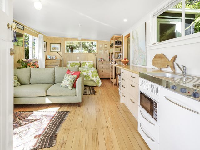 The Treehouse - Raglan Holiday Studio - 1144456 - photo 4