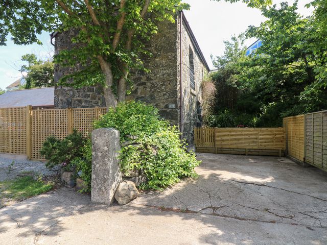 The Barns At Mullion 