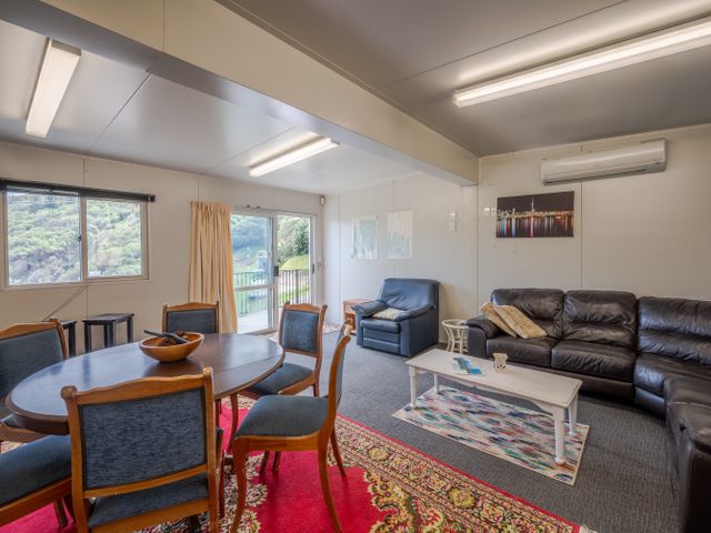 Lushingtons Bay - Takamatua - 1147494 - photo 2