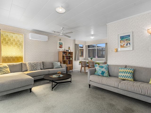 Family Tides - Ruakaka Holiday Home - 1148359 - photo 5