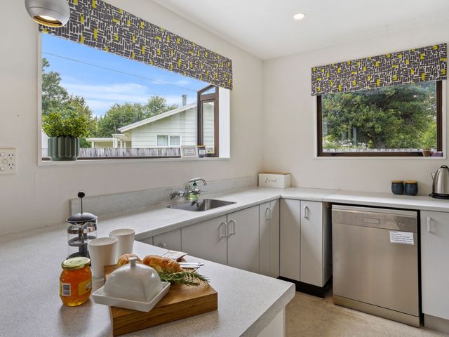 Rose Cottage - Lake Coleridge Holiday Home - 1148980 - photo 4