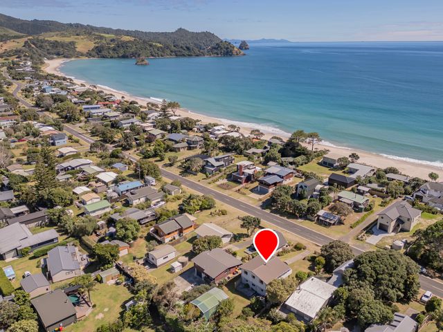 Sunsets and Surf - Whangapoua Holiday Home - 1149063 - photo 2