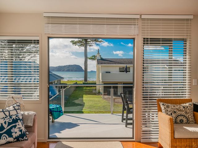 Beach View Bliss - Pauanui Holiday Home - 1149153 - photo 2
