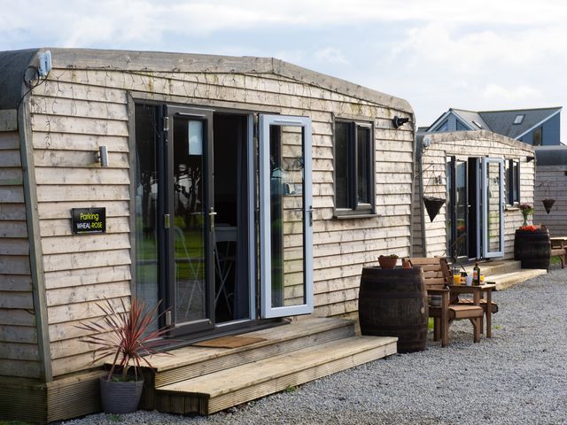 Whealdream Holidays And Leisure