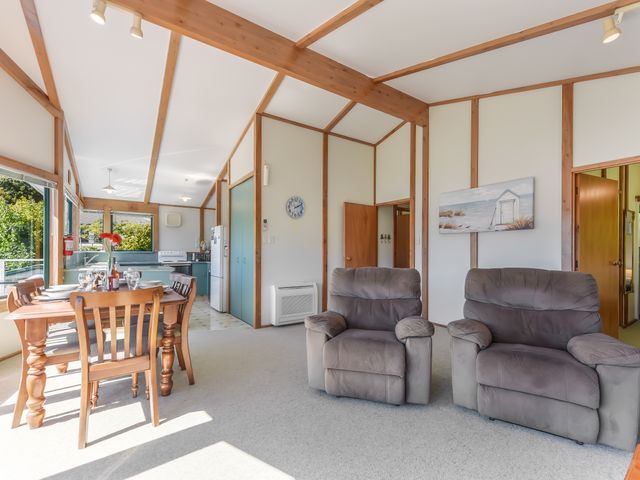 Finlay Waterfront - Waikawa Holiday Home - 1149918 - photo 5
