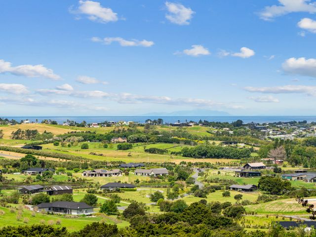 Mangawhai Magic - Mangawhai Heads Holiday Home - 1150332 - photo 2