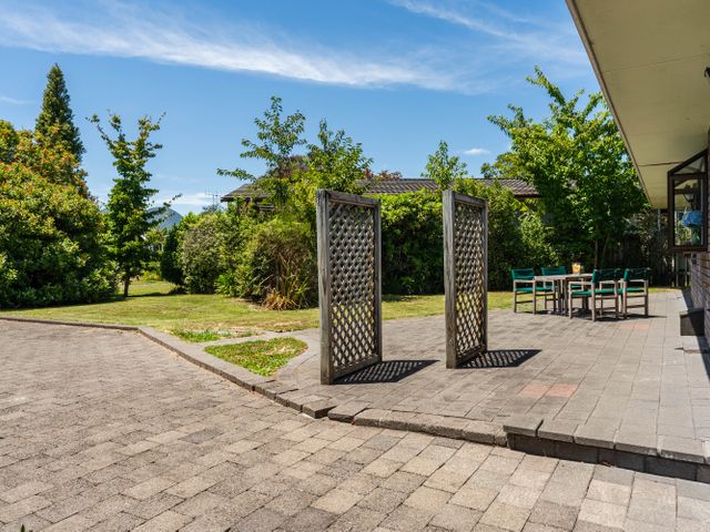 Lakeside Serenity - Taupo Holiday Home - 1150390 - photo 2